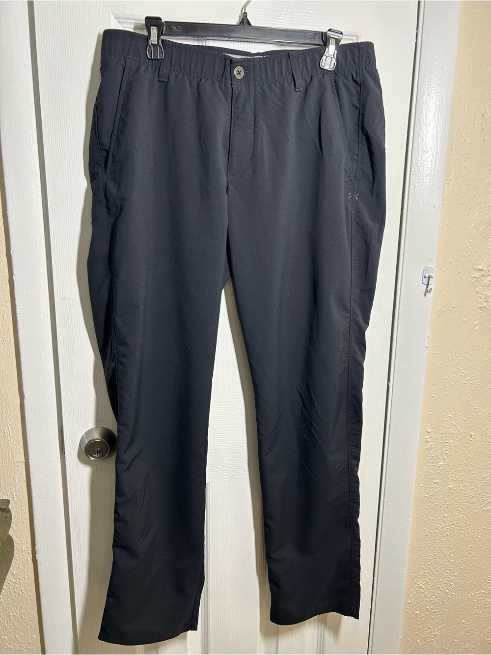 Under Armour Men’s Joggers Size Large 36x32 Athletic Performance Sweatpants